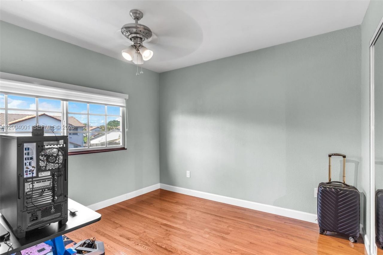 15134 SW 94th Ter , Miami, FL 33196 Photo