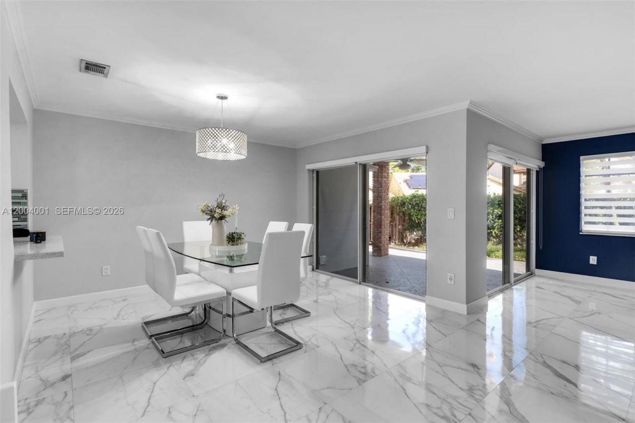 15134 SW 94th Ter , Miami, FL 33196 Photo