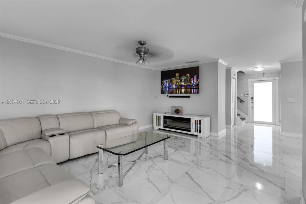 15134 SW 94th Ter , Miami, FL 33196 Photo