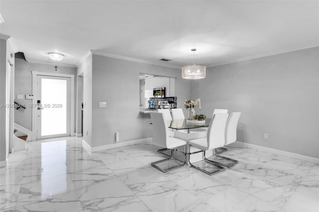 15134 SW 94th Ter , Miami, FL 33196 Photo