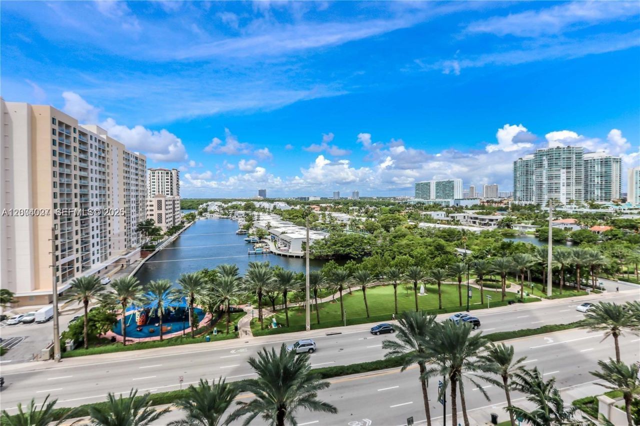 16001 Collins Ave, Unit 406, Sunny Isles Beach, FL 33160 Photo