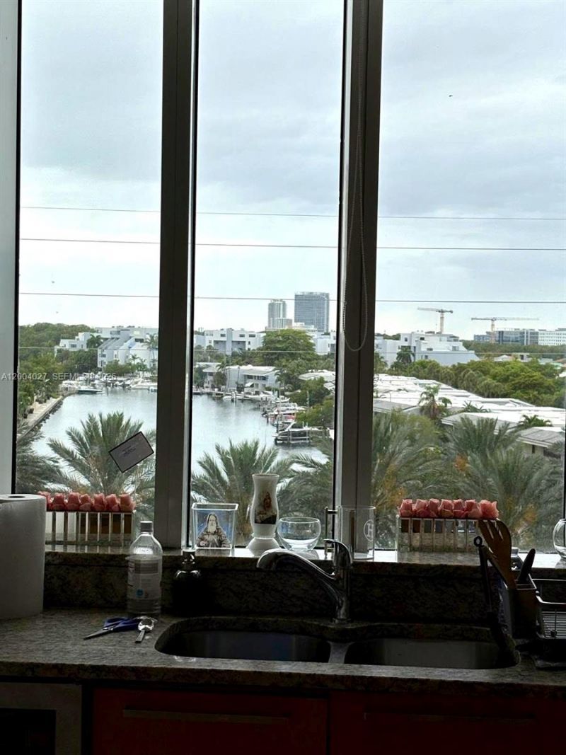 16001 Collins Ave, Unit 406, Sunny Isles Beach, FL 33160 Photo