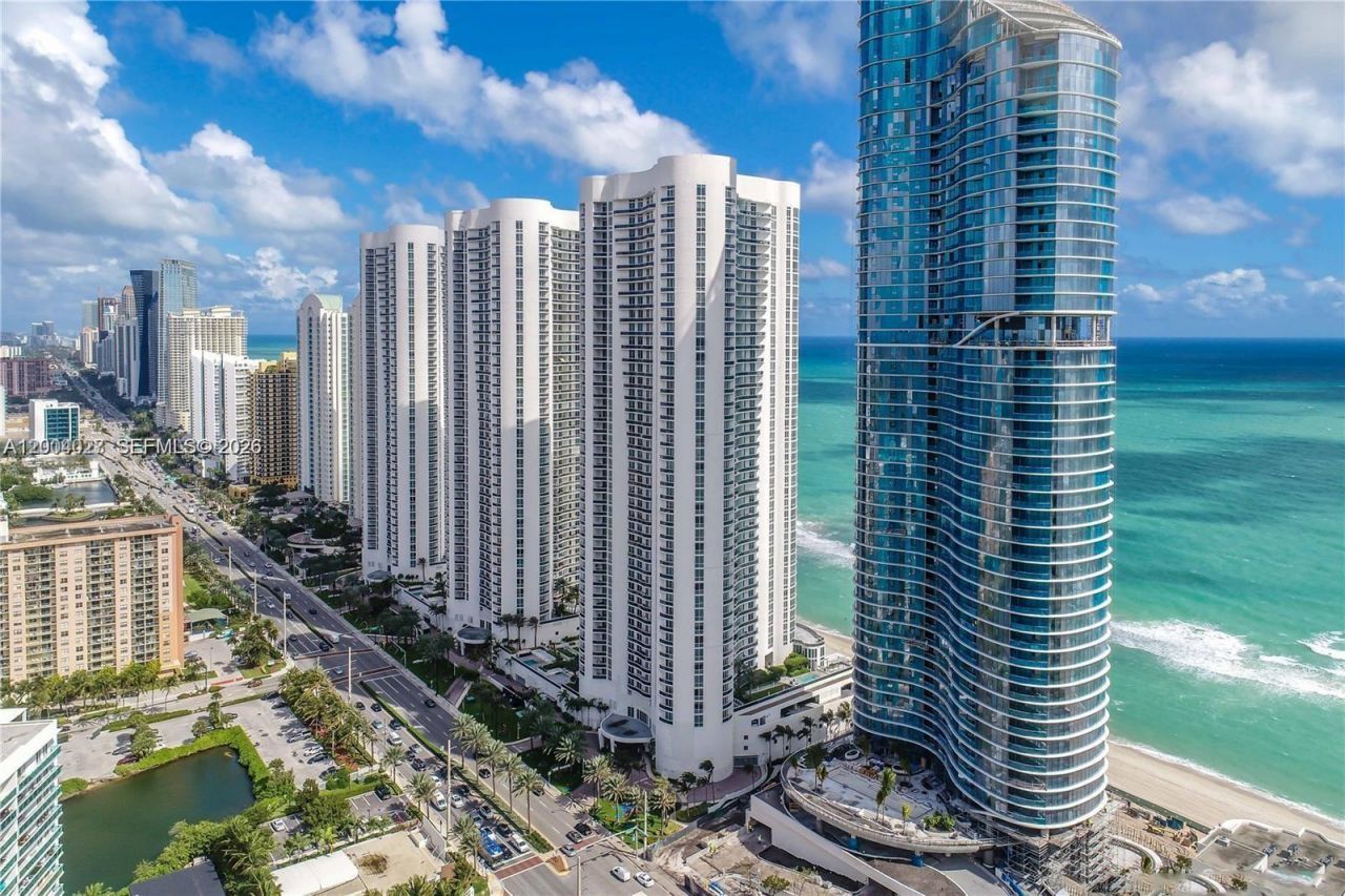 16001 Collins Ave, Unit 406, Sunny Isles Beach, FL 33160 Photo