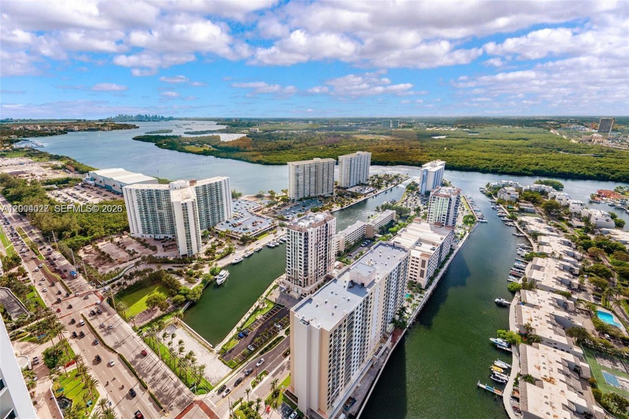 16001 Collins Ave, Unit 406, Sunny Isles Beach, FL 33160 Photo