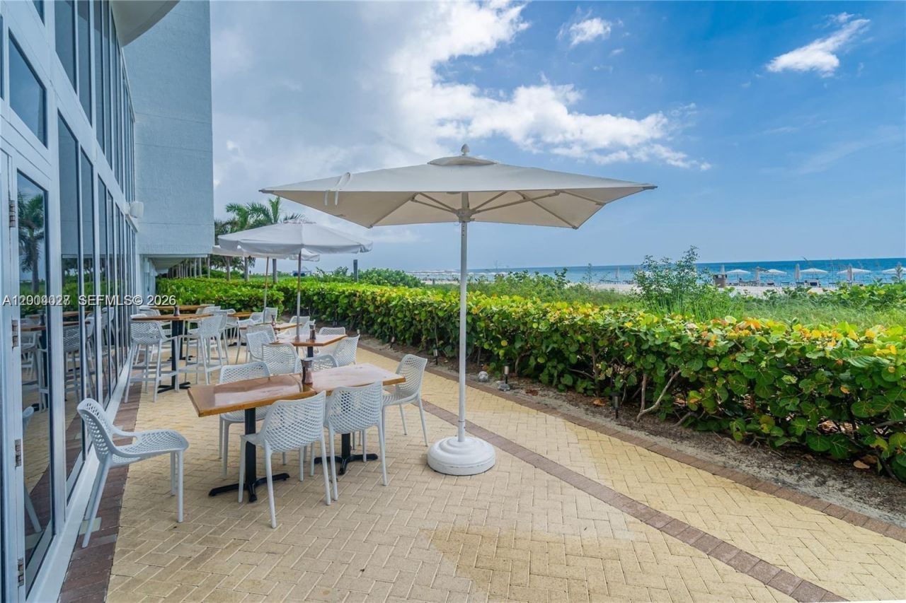 16001 Collins Ave, Unit 406, Sunny Isles Beach, FL 33160 Photo