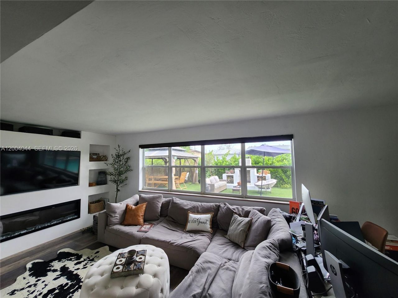 2251 NW 87th Ter , Pembroke Pines, FL 33024 Photo