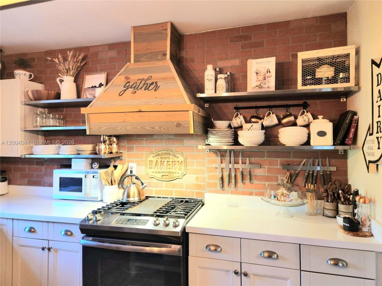 2251 NW 87th Ter , Pembroke Pines, FL 33024 Photo