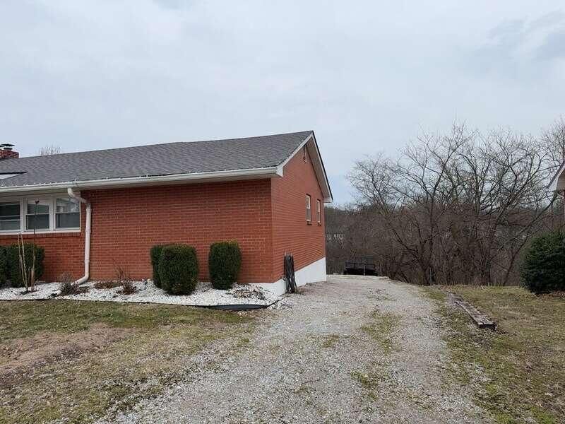 111 Kelly Court, Owenton, KY 40359 Photo 2