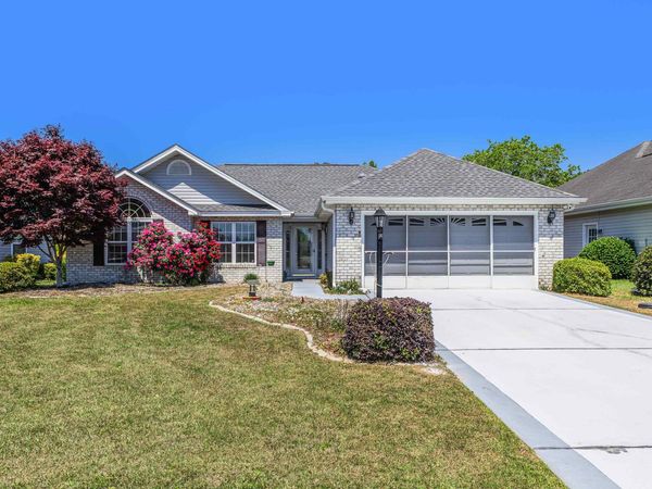 418 Hampton St., Calabash, NC 28467