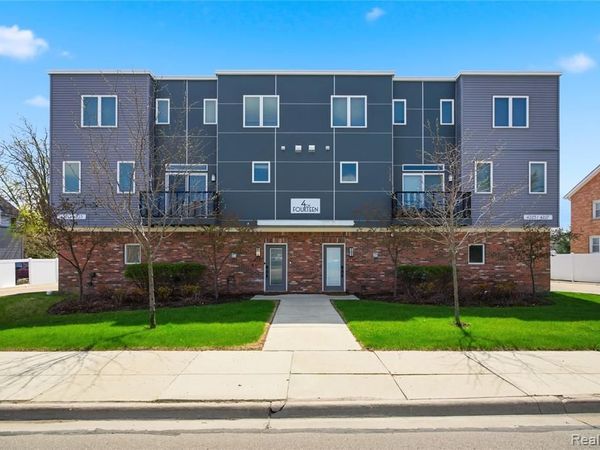 4221 W 14 Mile Road, Royal Oak, MI 48073