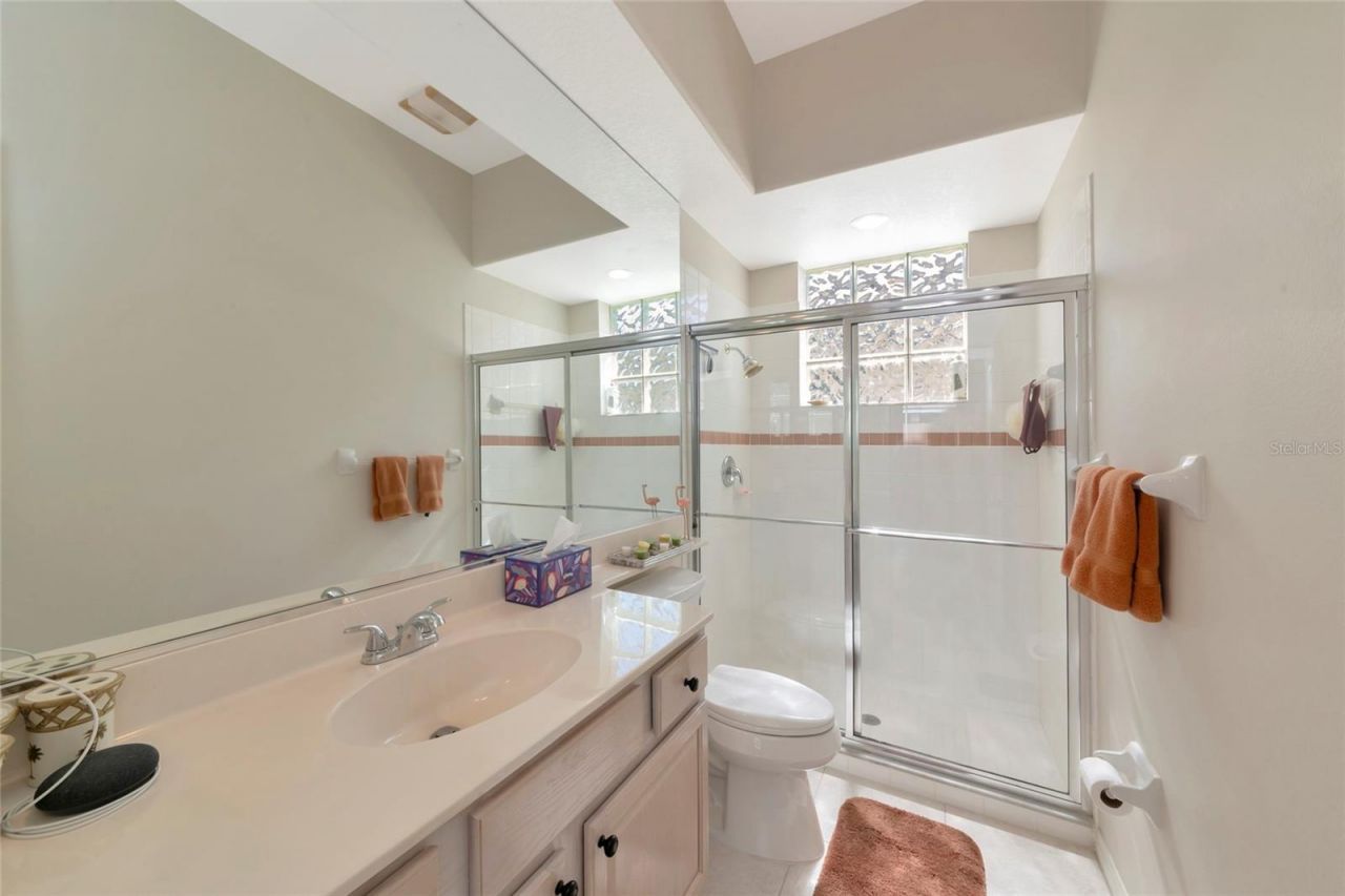 4956 Bridgehampton Boulevard, Sarasota, FL 34238 Photo