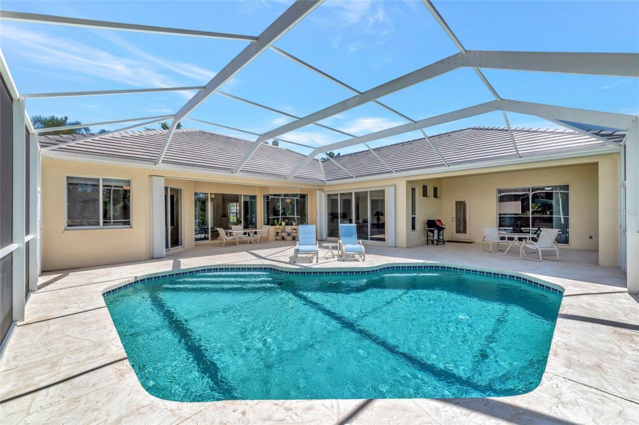 4956 Bridgehampton Boulevard, Sarasota, FL 34238 Photo