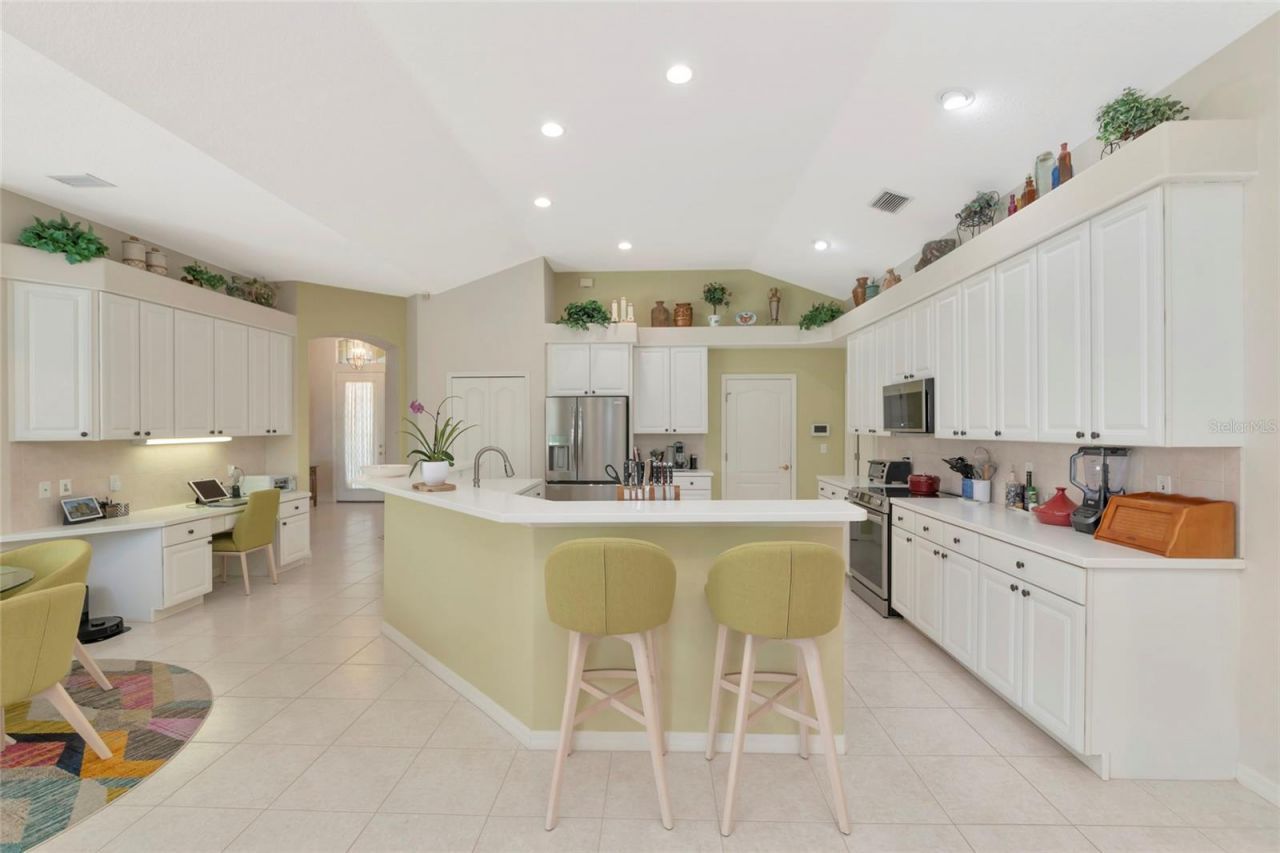 4956 Bridgehampton Boulevard, Sarasota, FL 34238 Photo