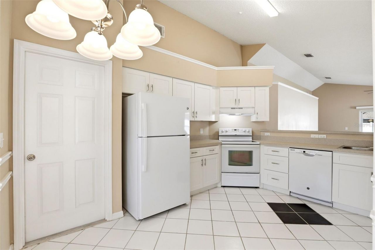 1094 Brielle Court, Oviedo, FL 32765 Photo