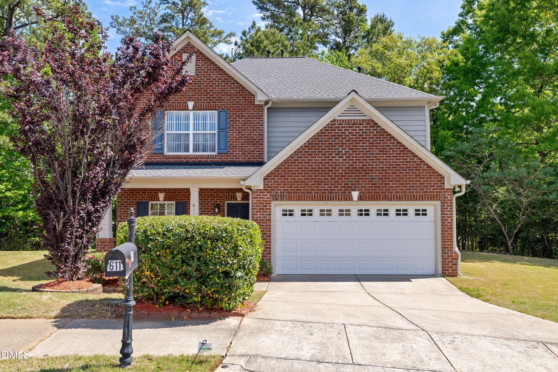 611 October Glory Lane, Apex, NC 27539 Main Photo