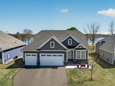 25415 Farmstead Lane, Wyoming, MN 55092