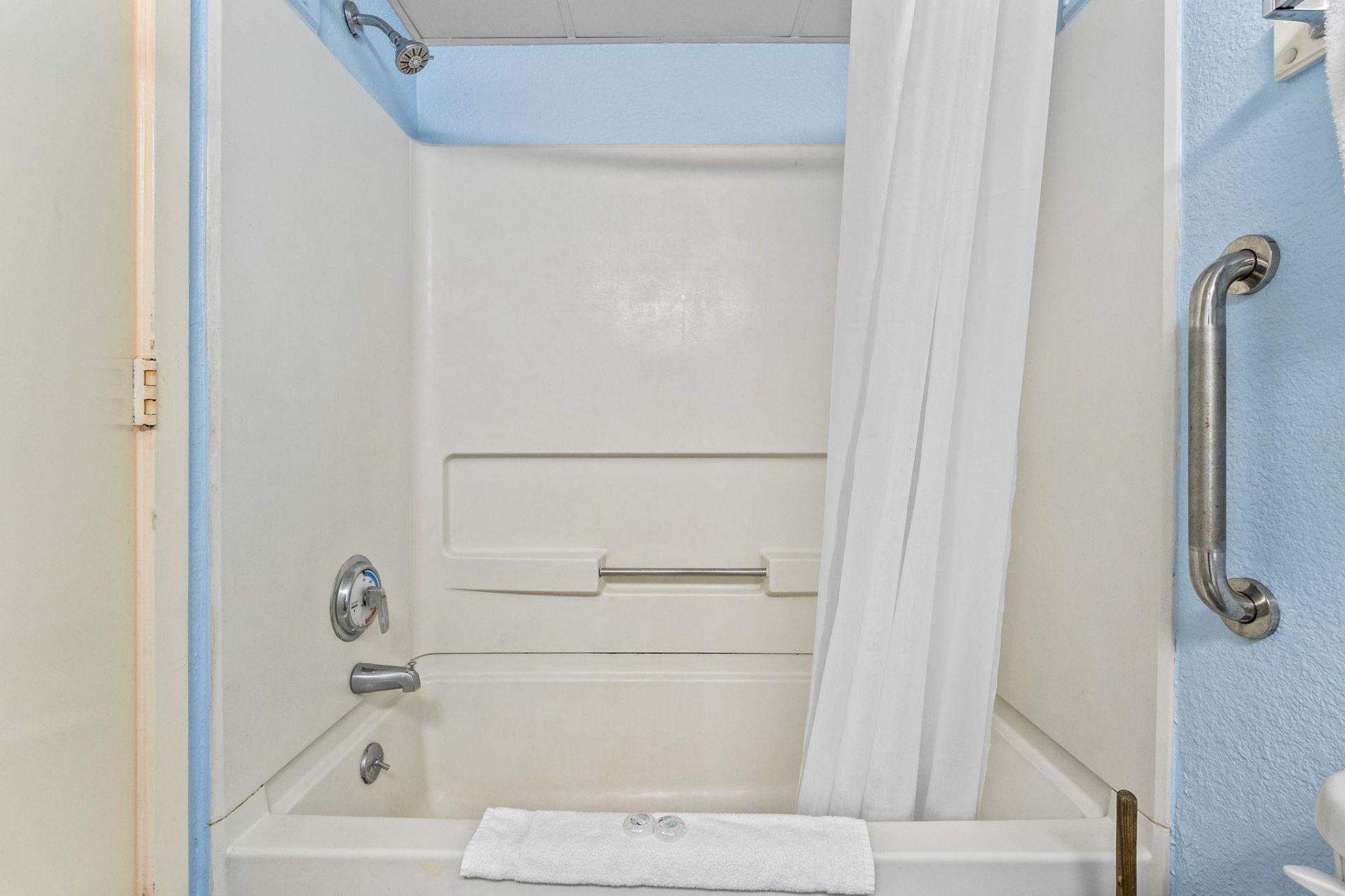 1207 S Ocean Blvd. Photo 9