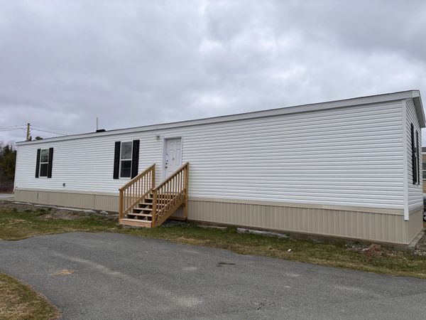 33 Black Bear Road , Brewer, ME 04412