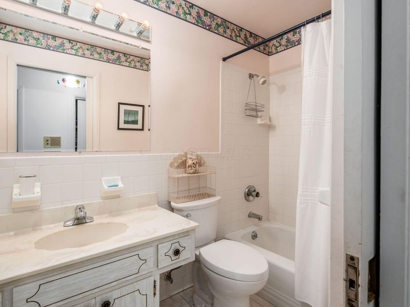 108 N Stanwood Road, Bexley, OH 43209 Photo 37