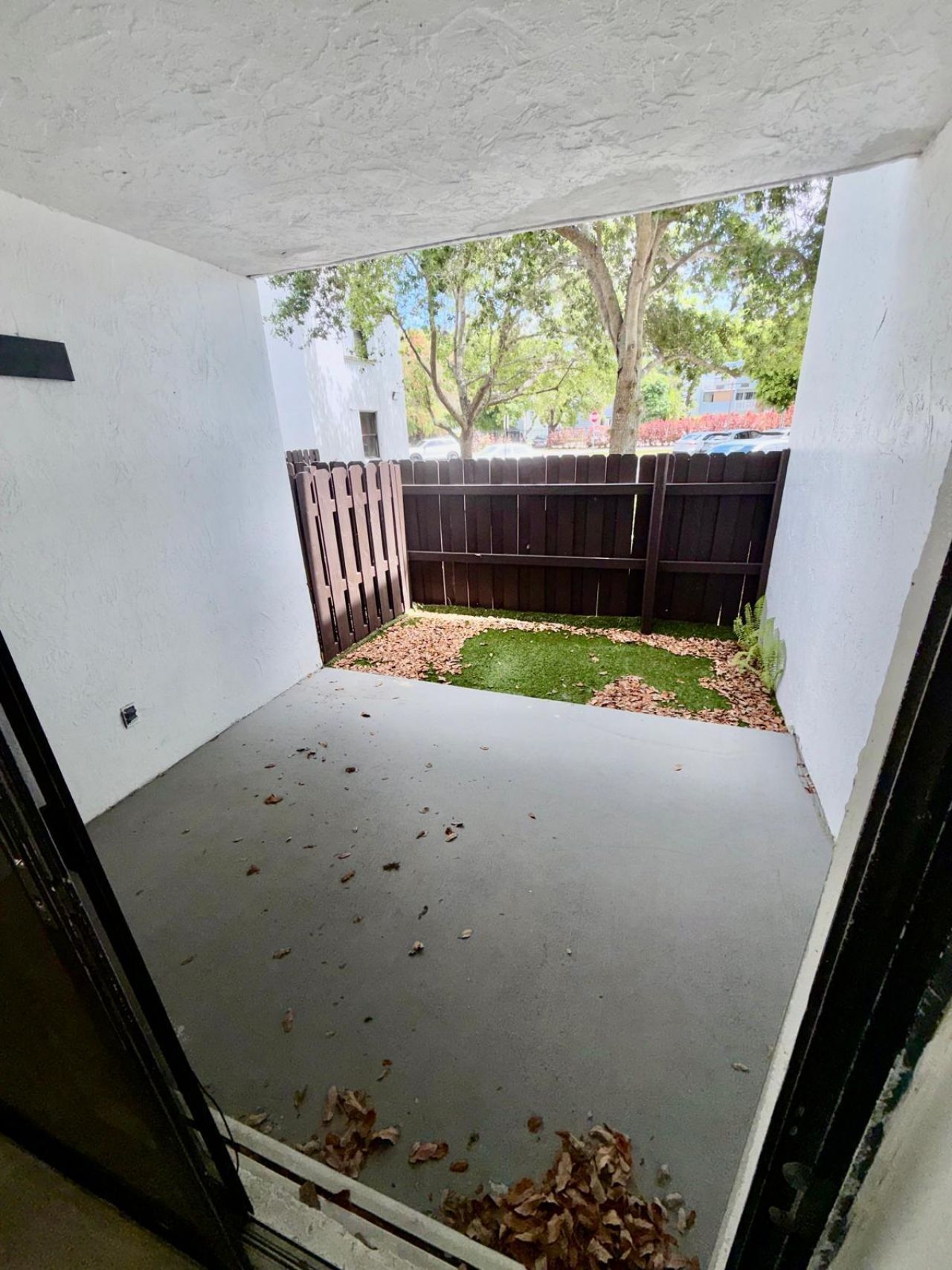 9405 Fontainebleau Boulevard, Unit 109, Miami, FL 33172 Photo