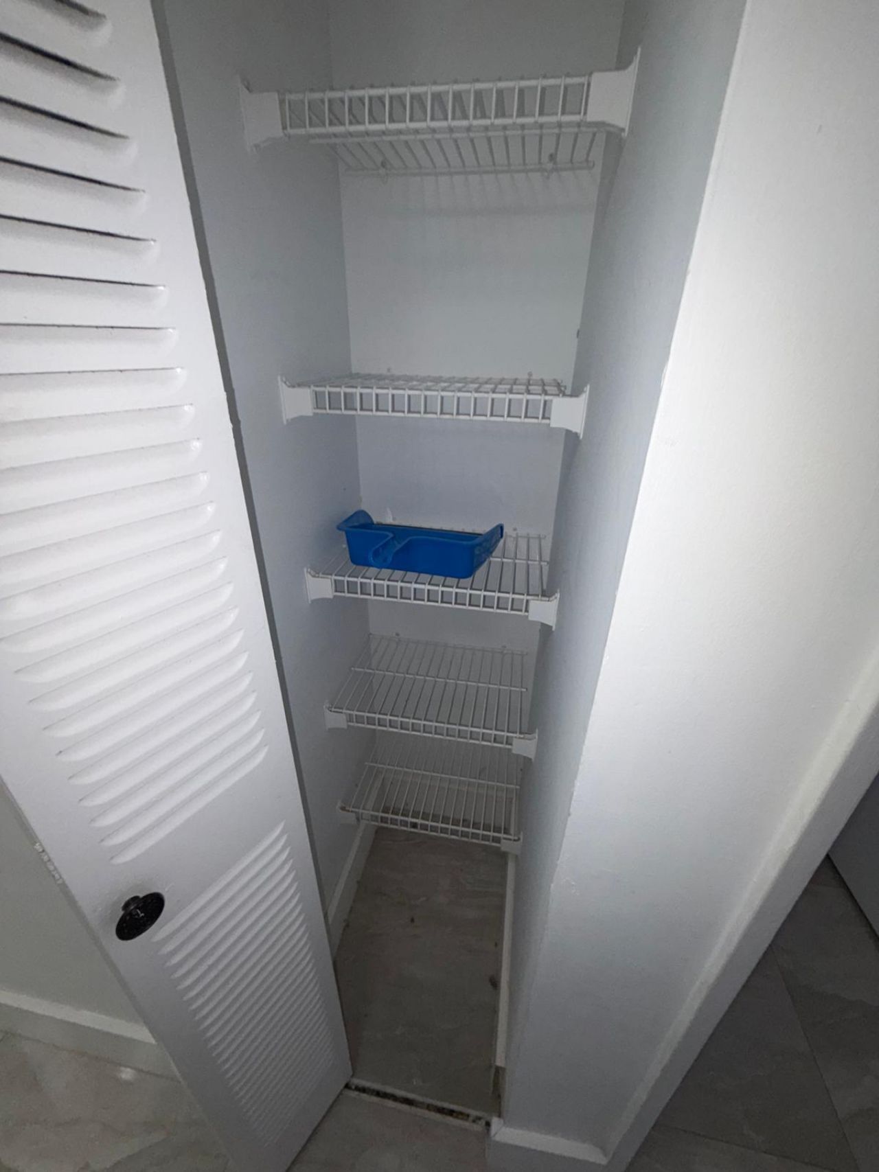 9405 Fontainebleau Boulevard, Unit 109, Miami, FL 33172 Photo
