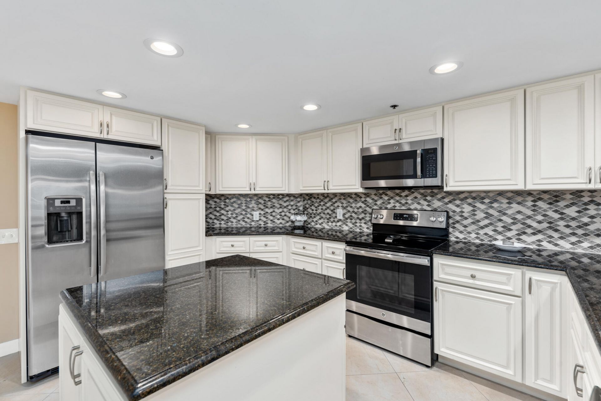 2700 N Highway A1a, Unit 902, Fort Pierce, FL 34949 Photo