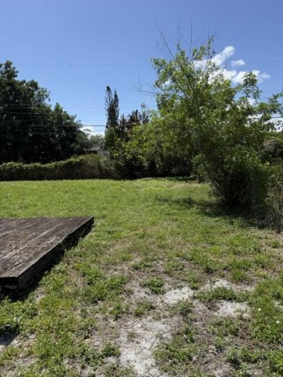 2443 2nd Place Sw, Vero Beach, FL 32962 Photo