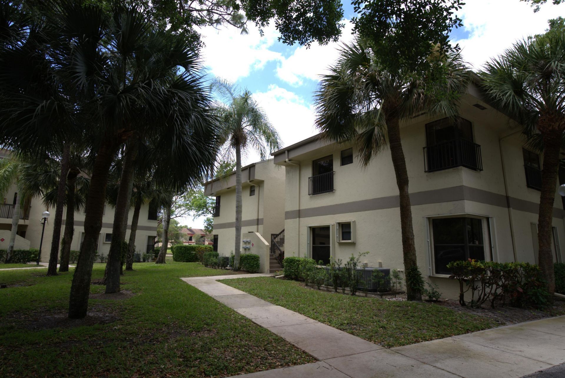 2956 S Carambola Cir Circle S, Unit 2031, Coconut Creek, FL 33066 Photo