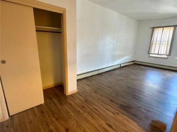 210 Main Street 2, RIDGEFIELD PARK, NJ 07660