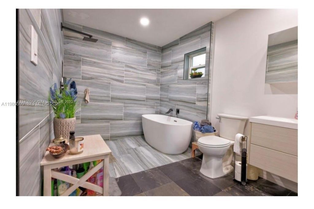 5015 Washington St , Hollywood, FL 33021 Photo