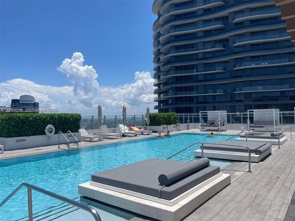 1010 Brickell Ave, Unit 2911, Miami, FL 33131