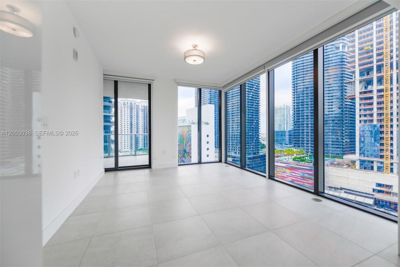 1010 Brickell Ave, Unit 2911, Miami, FL 33131 Photo
