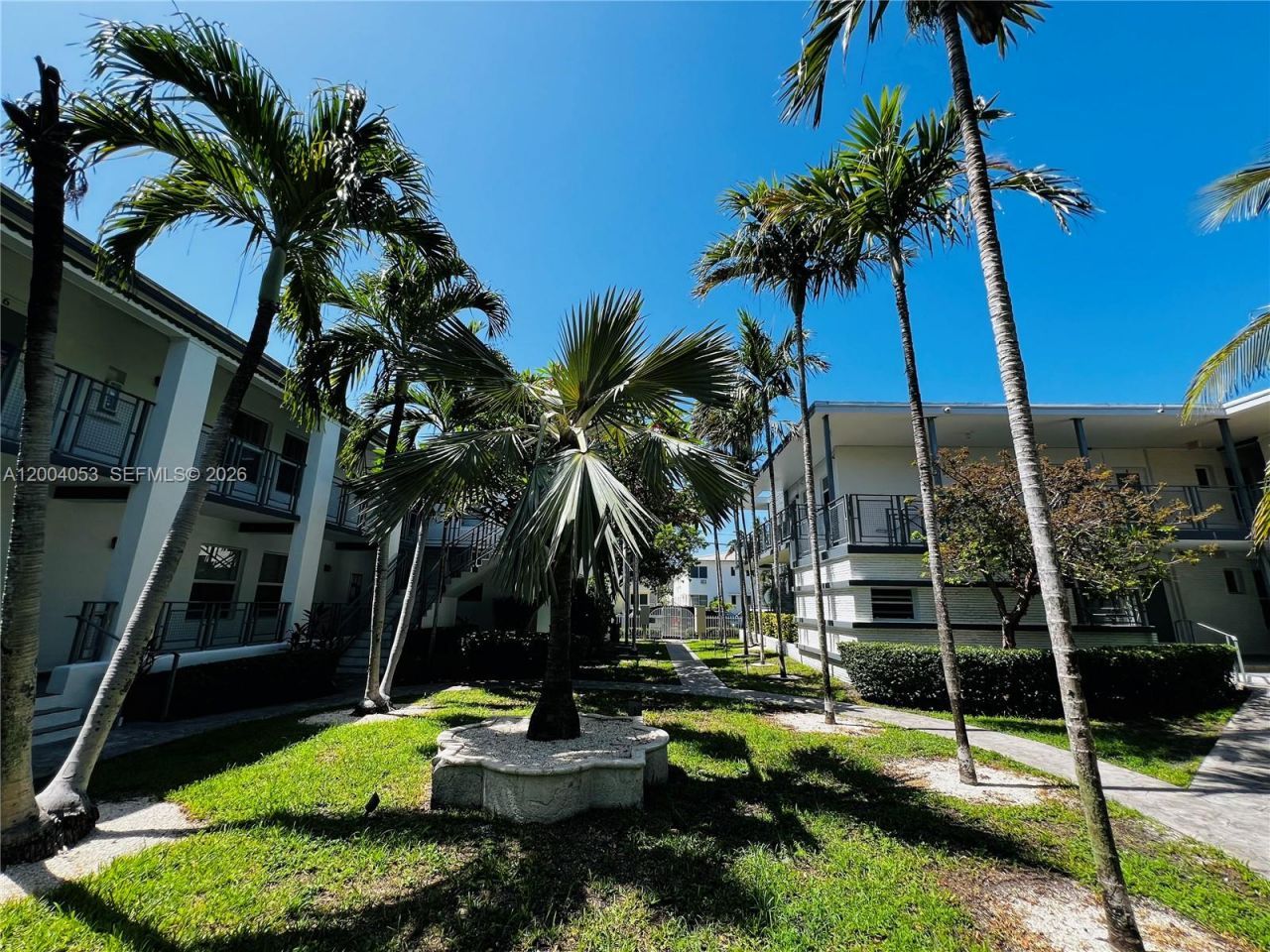 946 Bay Dr , Unit 4, Miami Beach, FL 33141 Photo