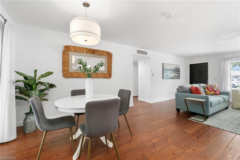 3543 Corana Way , Naples, FL 34105 Photo