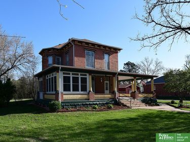 1212 M Street , Geneva, NE 68361