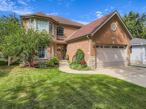 816 S Spring Road , Elmhurst, IL 60126