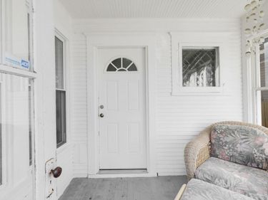 1320 Edgerton Street, Saint Paul, MN 55130