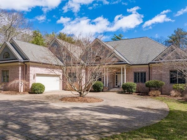 93 Oyster Way, Barnstable, MA 02655