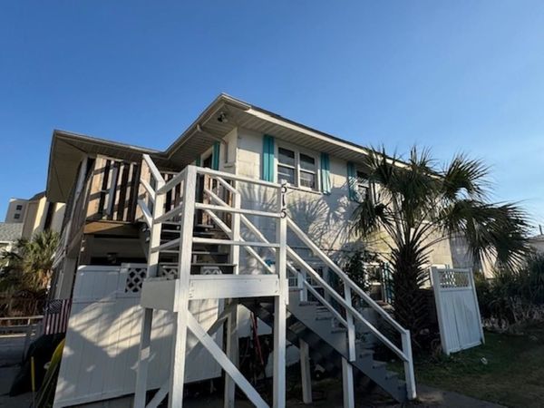 515 Hillside Dr. S, North Myrtle Beach, SC 29582
