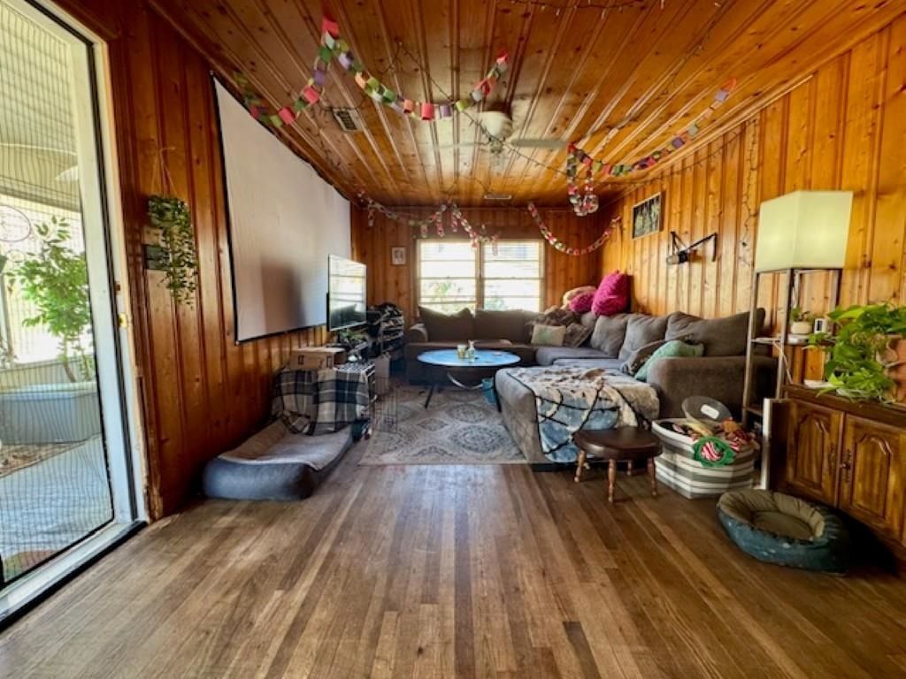 515 Hillside Dr. S  Photo 26