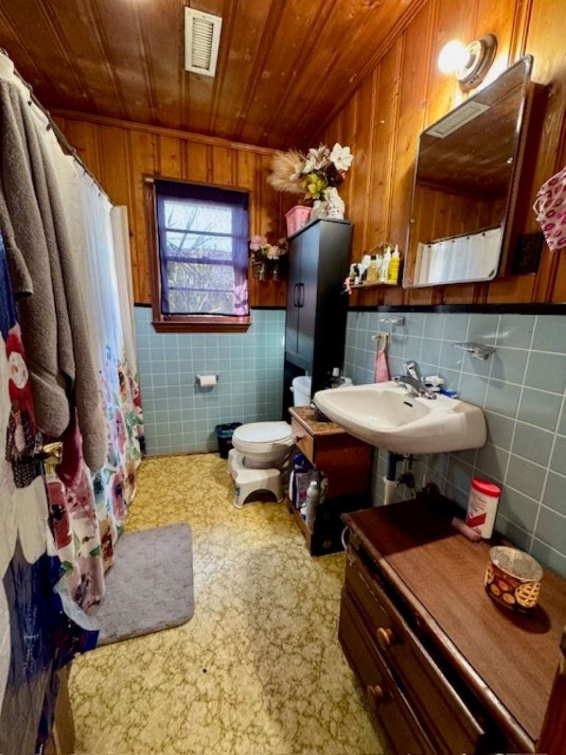 515 Hillside Dr. S  Photo 30