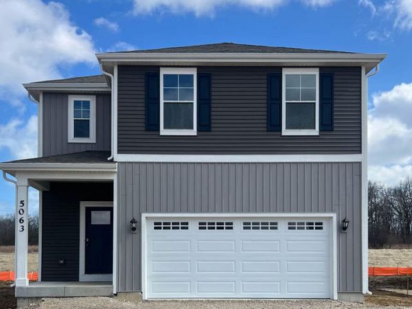 7062 Oakmont Rd, Mount Pleasant, WI 53403