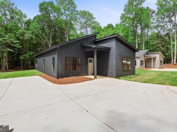 148 Lincoln Street, Hogansville, GA 30230