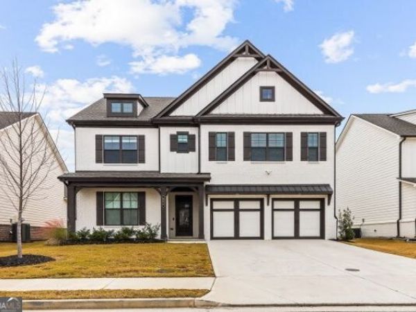 624 Fenwick Park Drive, Lawrenceville, GA 30045