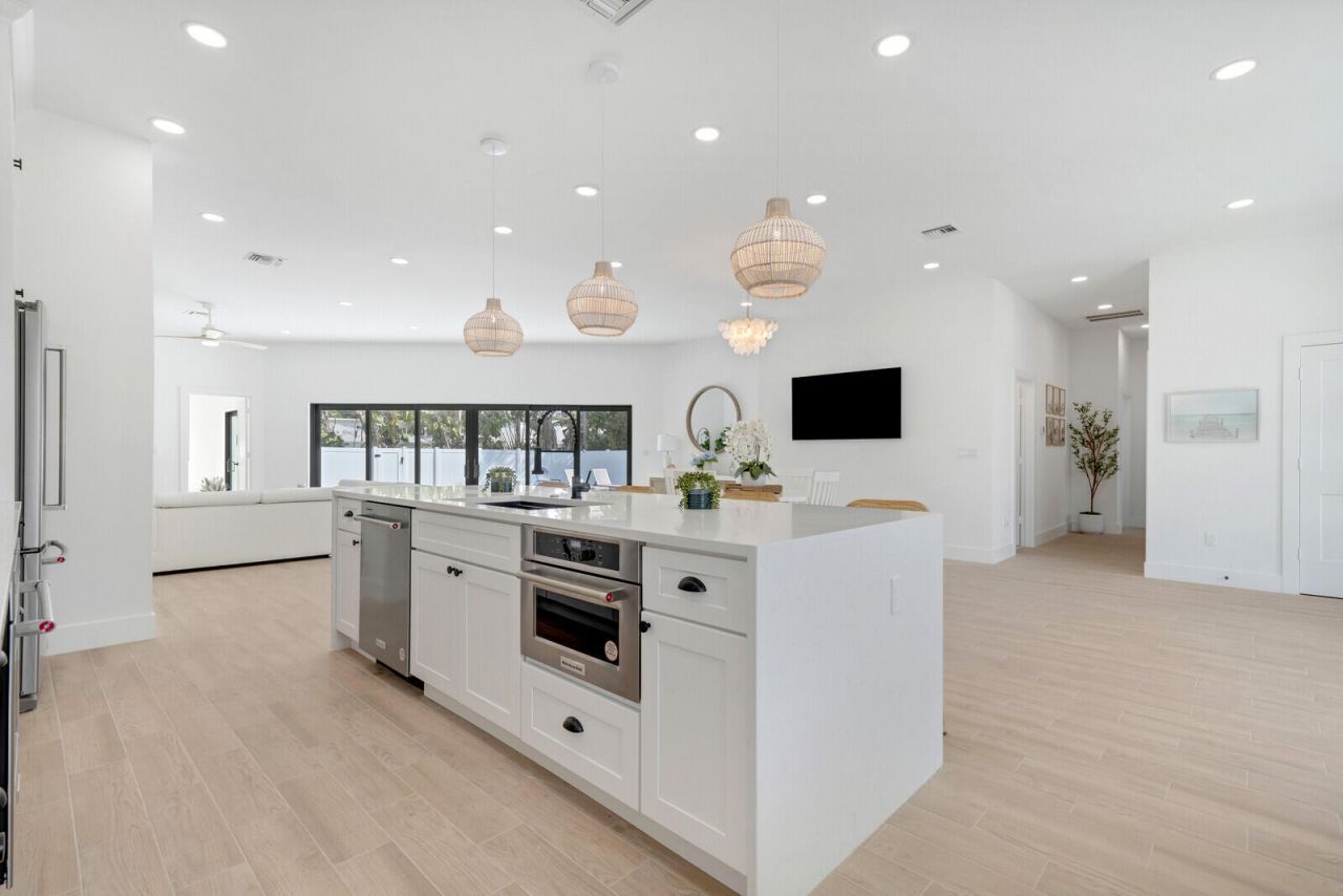 1248 N Harbor Drive, Singer Island, FL 33404 Photo