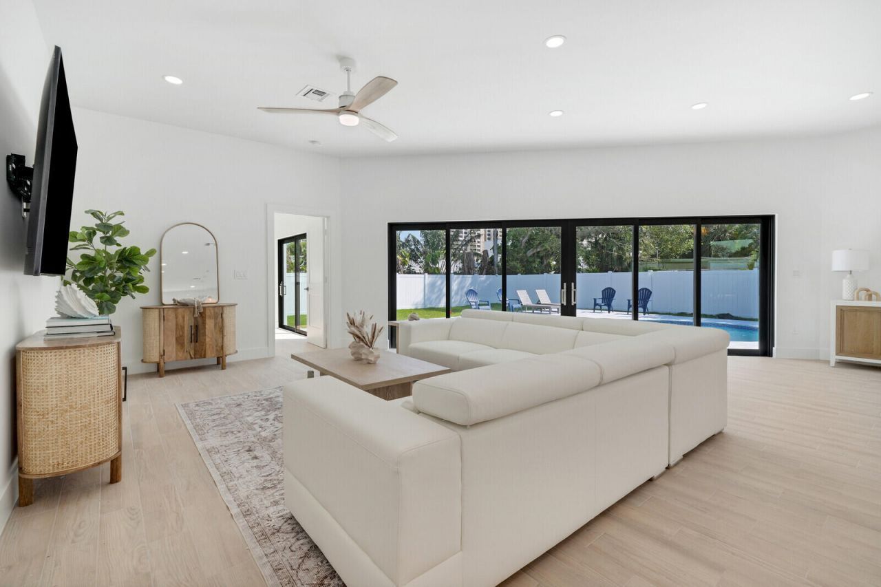 1248 N Harbor Drive, Singer Island, FL 33404 Photo