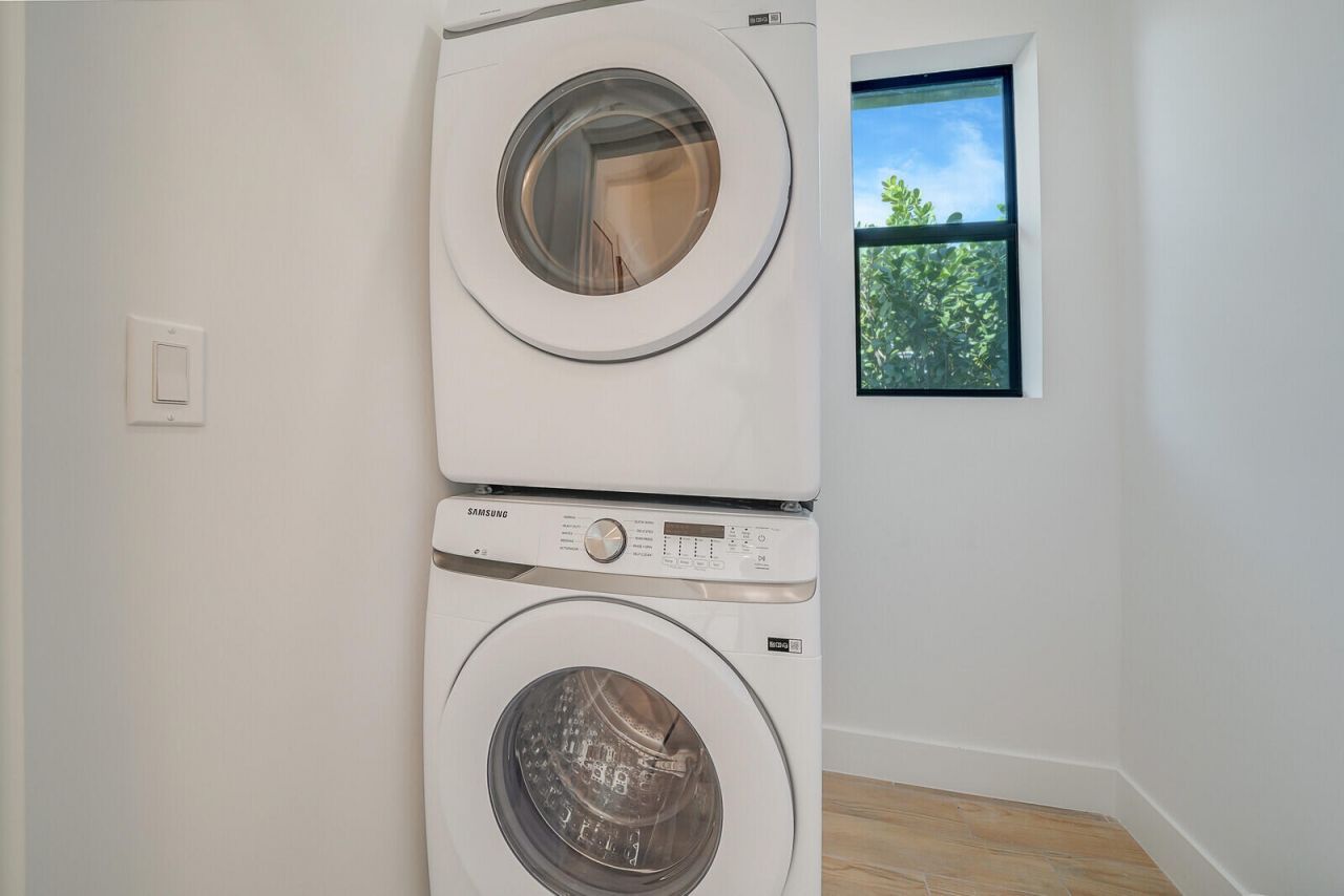 1248 N Harbor Drive, Singer Island, FL 33404 Photo