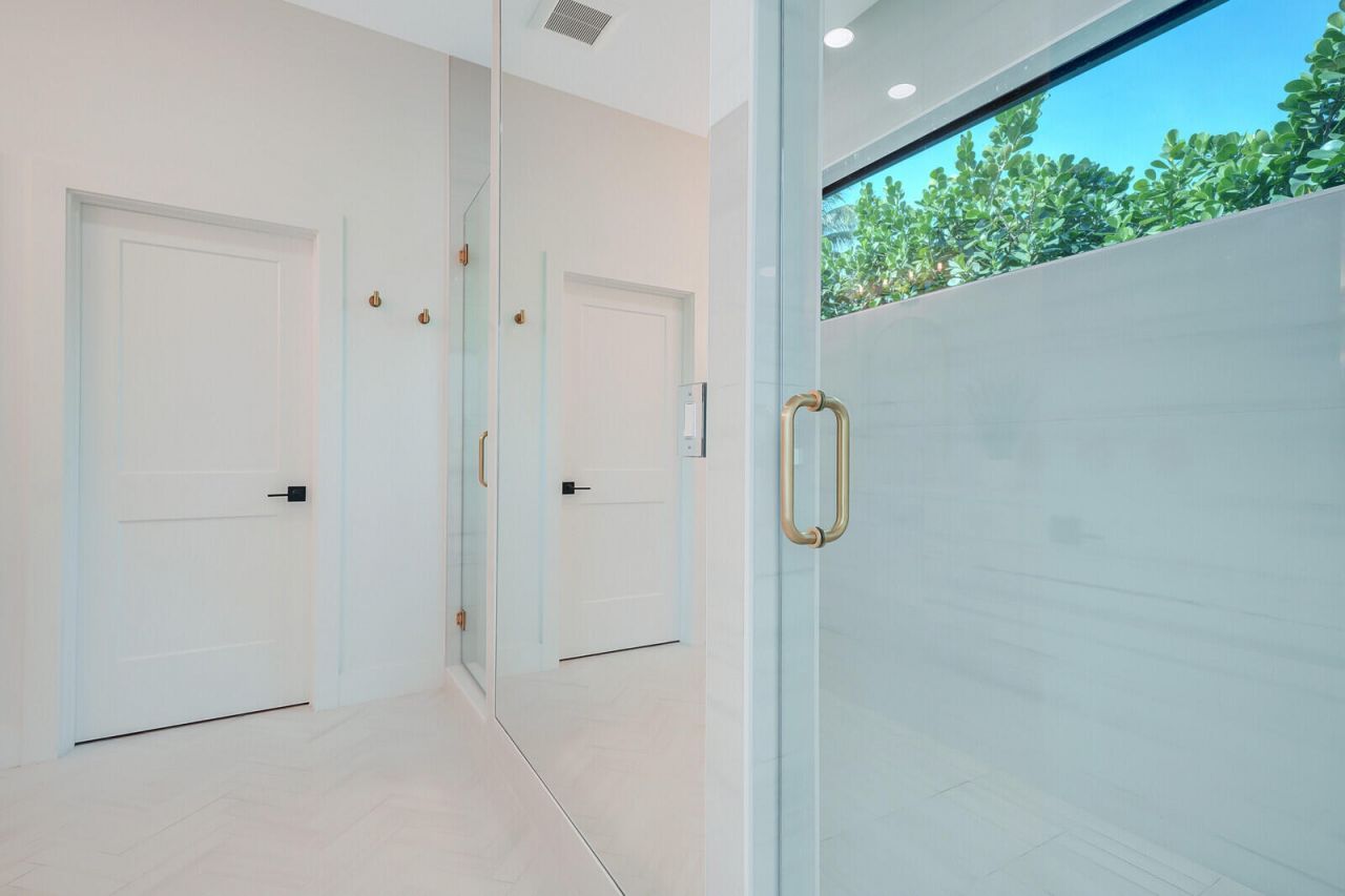 1248 N Harbor Drive, Singer Island, FL 33404 Photo