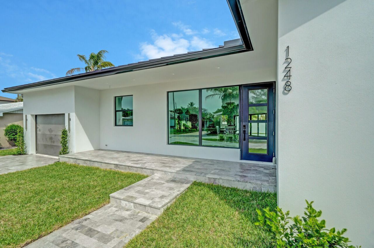1248 N Harbor Drive, Singer Island, FL 33404 Photo