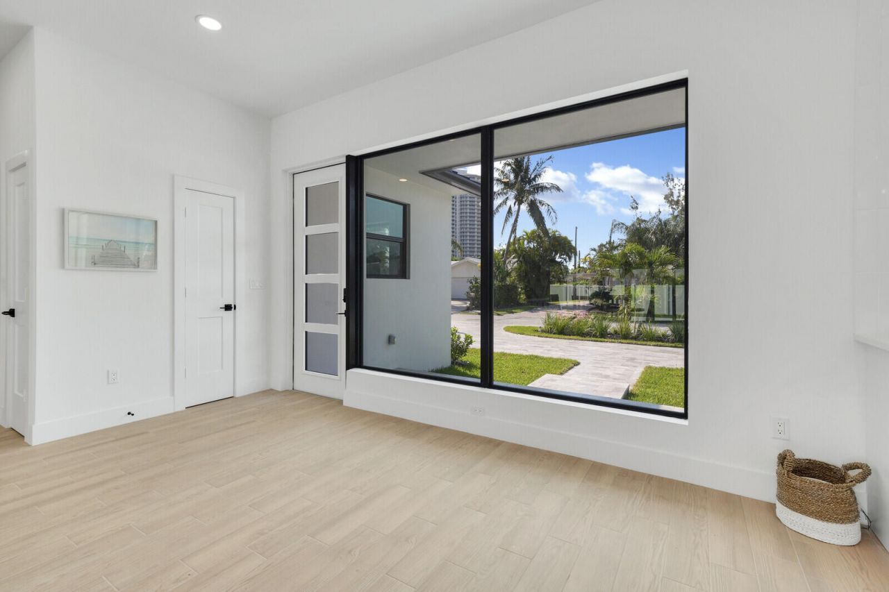 1248 N Harbor Drive, Singer Island, FL 33404 Photo